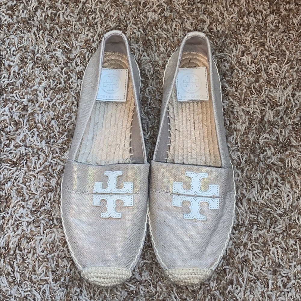 tory burch flats size 8.5